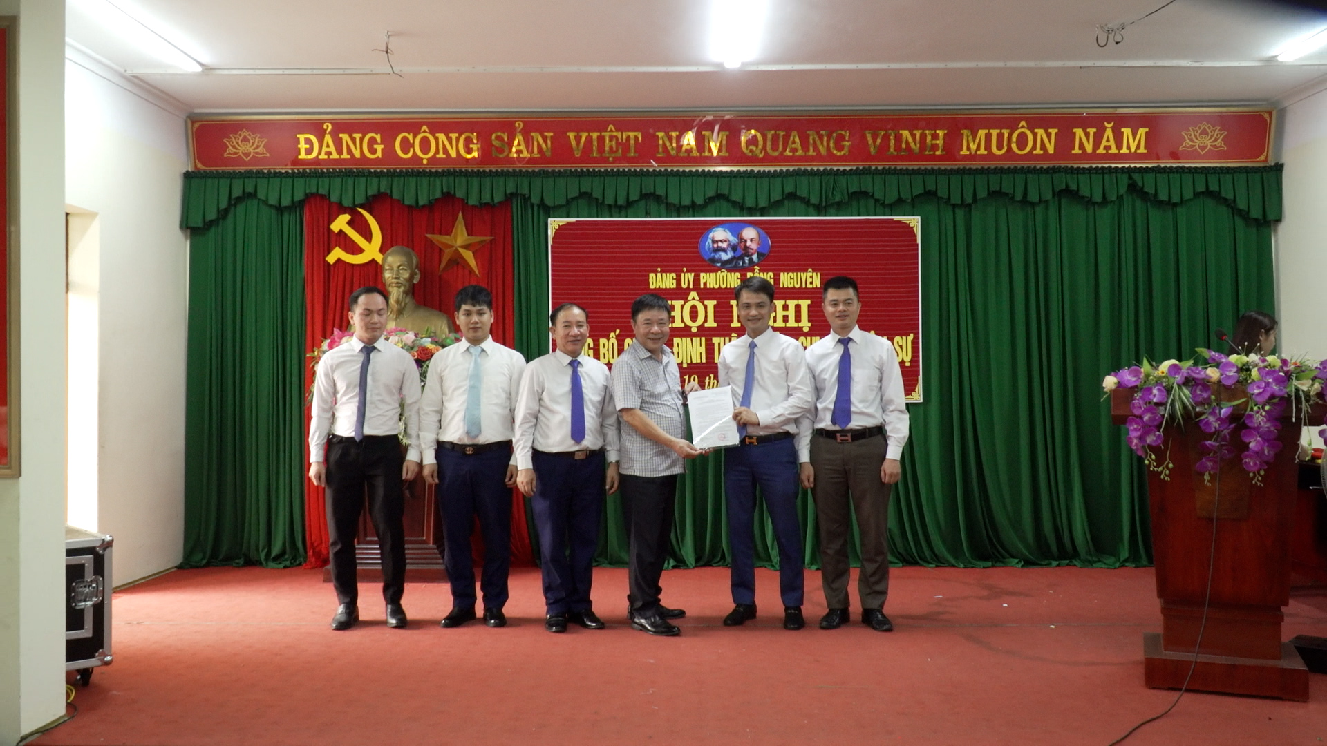 Hội nghị công bố quyết định thành lập Chi bộ Quân sự phường Đồng Nguyên