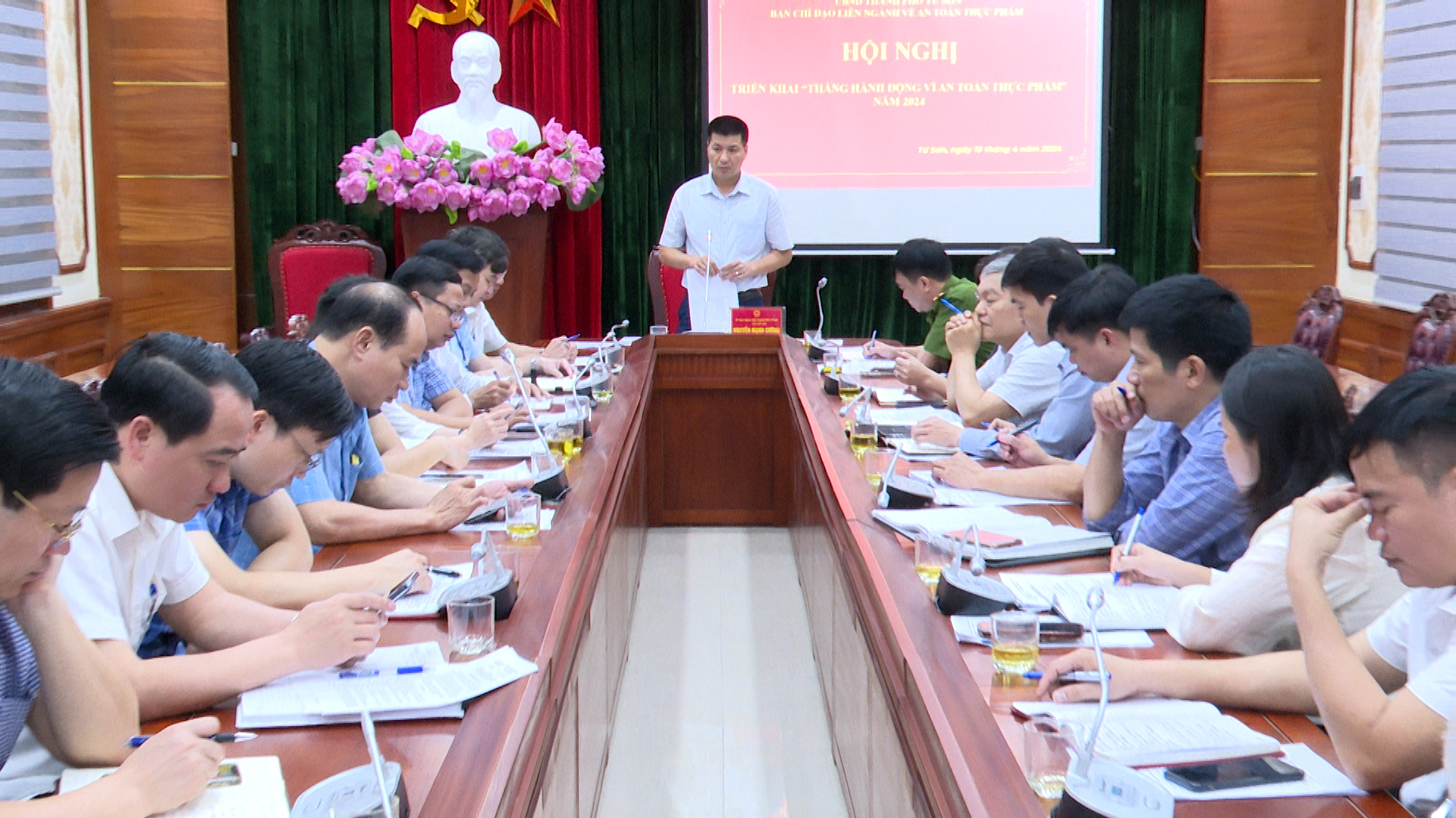 Thành phố Tứ Sơn triển khai tháng hành động vì an toàn thực phẩm năm 2024