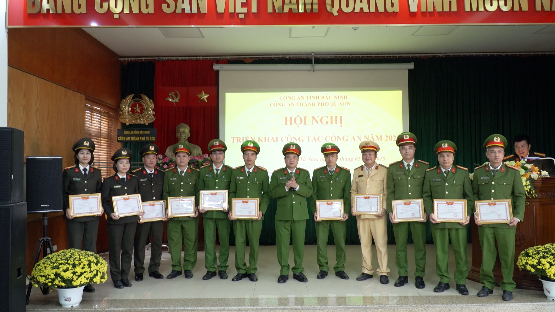 Công an thành phố Từ Sơn triển khai nhiệm vụ công tác năm 2025
