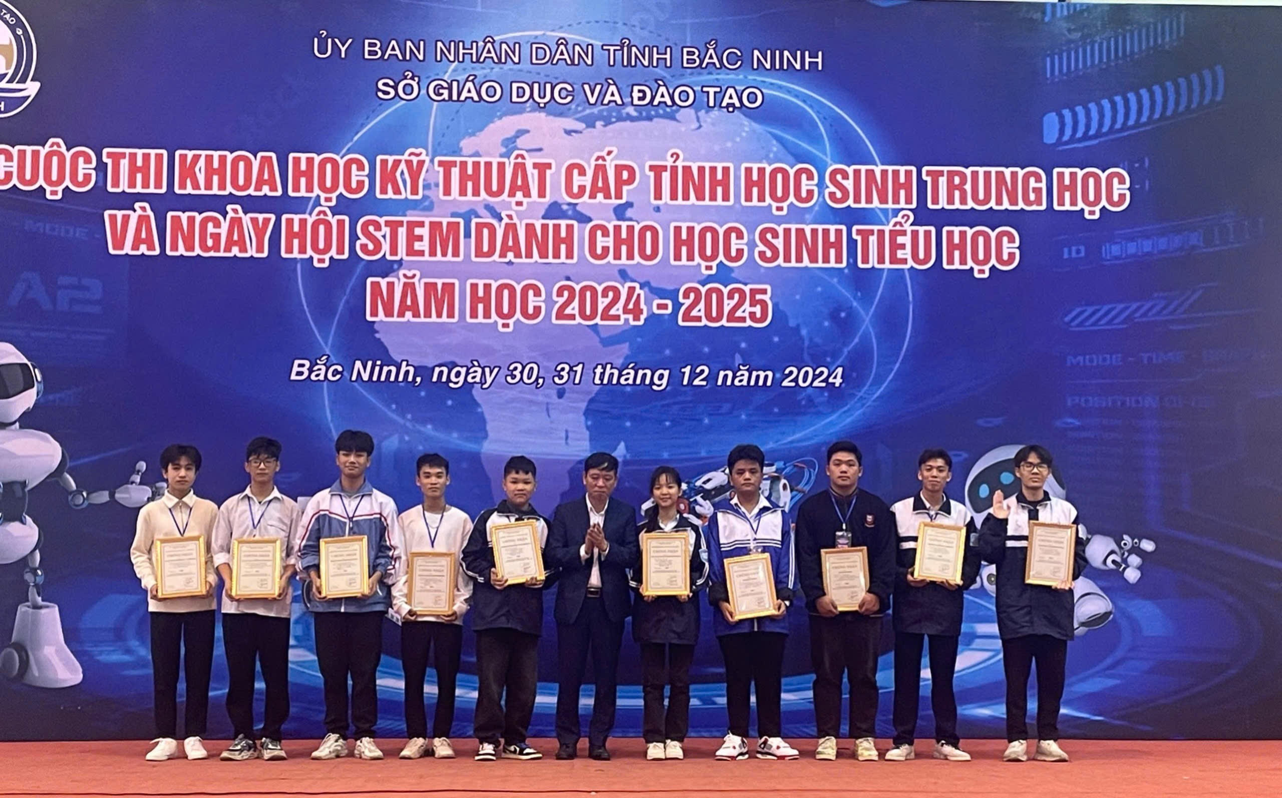 Từ Sơn đạt 2 giải tại cuộc thi Khoa học kỹ thuật cấp tỉnh học sinh Trung học năm học 2024-2025